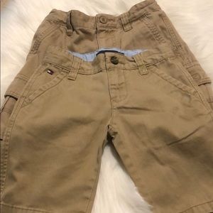 Lot- 2 khaki shorts boys size 6 Tommy Hilfiger